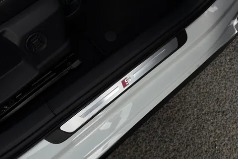  Audi A3 2.0 TDI Black Edition Sportback S Tronic Euro 6 (s/s) 5dr Thumbnail #43