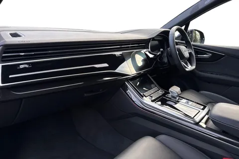 PJ25UOS Audi Q7 SUV  Black Edition 55 TFSI quattro 340 PS tiptronic Thumbnail #15