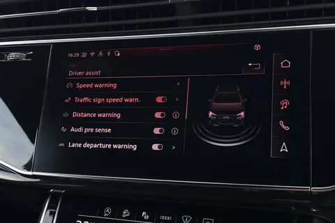 PJ25UOS Audi Q7 SUV  Black Edition 55 TFSI quattro 340 PS tiptronic Thumbnail #48