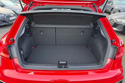  Audi A1 1.5 TFSI 35 Black Edition Sportback S Tronic Euro 6 (s/s) 5dr Thumbnail #7