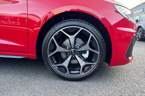  Audi A1 1.5 TFSI 35 Black Edition Sportback S Tronic Euro 6 (s/s) 5dr Thumbnail #10