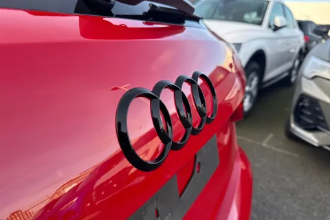  Audi A1 1.5 TFSI 35 Black Edition Sportback S Tronic Euro 6 (s/s) 5dr Thumbnail #32