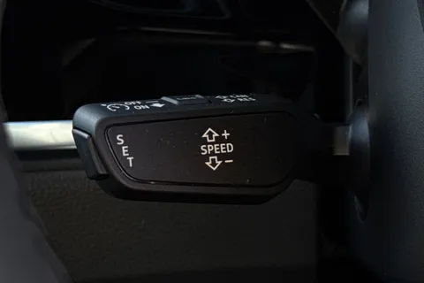  Audi Q3 1.5 TFSI CoD 35 Sport S Tronic Euro 6 (s/s) 5dr Thumbnail #38