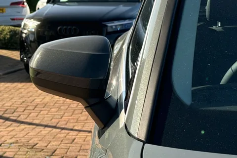  Audi Q3 1.5 TFSI CoD 35 Sport S Tronic Euro 6 (s/s) 5dr Thumbnail #50