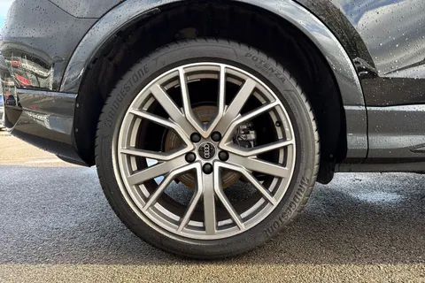 KT74FON Audi Q3 Black Edition 35 TDI 150 PS S tronic Thumbnail #12