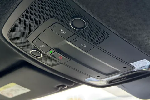 KT74FON Audi Q3 Black Edition 35 TDI 150 PS S tronic Thumbnail #43