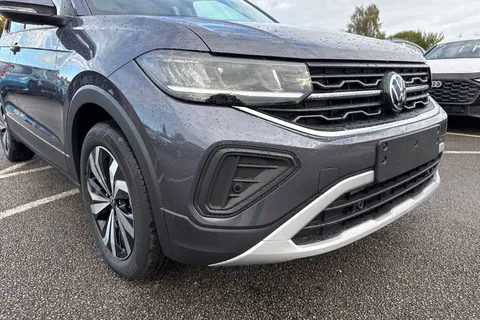  Volkswagen T-Cross 1.0 TSI Match DSG Euro 6 (s/s) 5dr Thumbnail #9