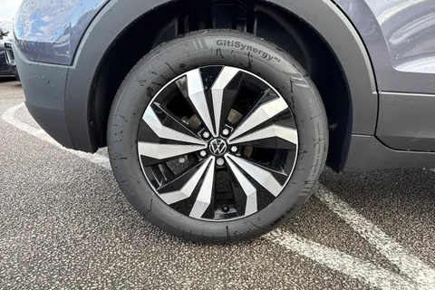  Volkswagen T-Cross 1.0 TSI Match DSG Euro 6 (s/s) 5dr Thumbnail #12