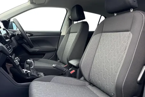  Volkswagen T-Cross 1.0 TSI Match DSG Euro 6 (s/s) 5dr Thumbnail #16