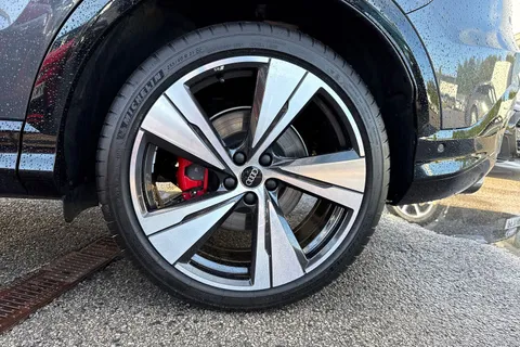 KY25EOD Audi SQ5 SUV Launch Edition TFSI 367 PS S tronic Thumbnail #14