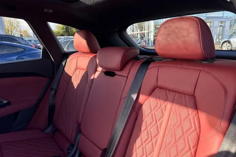 KY25EOD Audi SQ5 SUV Launch Edition TFSI 367 PS S tronic Thumbnail #20