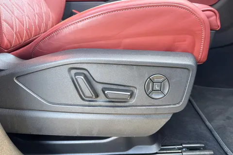 KY25EOD Audi SQ5 SUV Launch Edition TFSI 367 PS S tronic Thumbnail #29