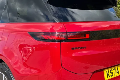 20 of 45 for LAND ROVER RANGE ROVER SPORT 3.0 D300 Dynamic SE 5dr Auto