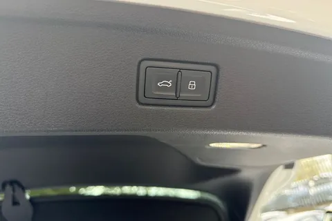 25 of 54 for Audi A5 2.0 TDI 35 Sport Sportback S Tronic Euro 6 (s/s) 5dr