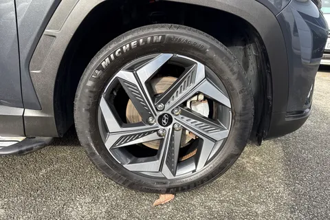 DH23LDJ Hyundai Tucson 1.6 h T-GDi Ultimate Auto Euro 6 (s/s) 5dr Thumbnail #9