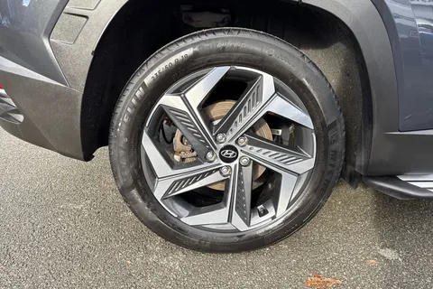 DH23LDJ Hyundai Tucson 1.6 h T-GDi Ultimate Auto Euro 6 (s/s) 5dr Thumbnail #10