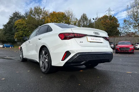 PK25UXS Audi A3 Black Edition 35 TFSI  150 PS S tronic Thumbnail #38