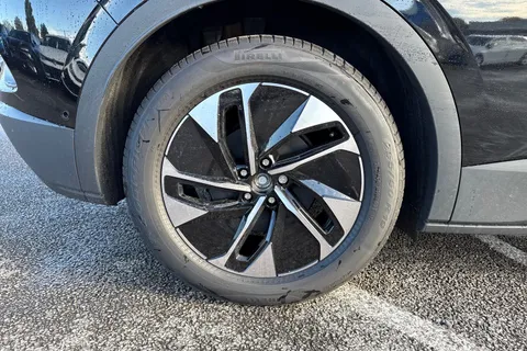  Volkswagen ID.4 Pro 77kWh Match Auto 5dr Thumbnail #12