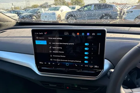  Volkswagen ID.4 Pro 77kWh Match Auto 5dr Thumbnail #48