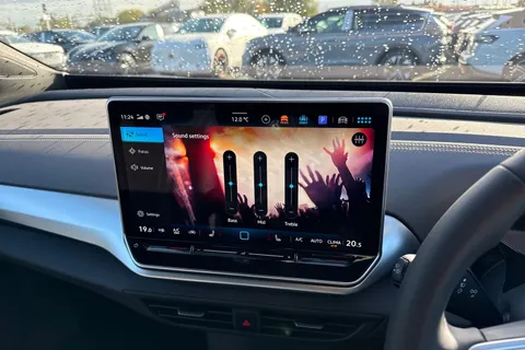  Volkswagen ID.4 Pro 77kWh Match Auto 5dr Thumbnail #51