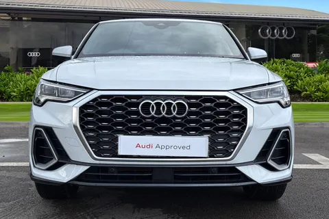 DF74MWX Audi Q3 S line 35 TDI  150 PS S tronic Thumbnail #6