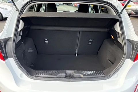 MT19LFN Ford Fiesta 1.0T EcoBoost Active 1 Auto Euro 6 (s/s) 5dr Thumbnail #8