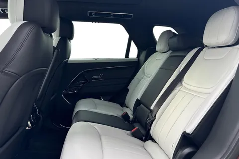 DT25YYW Land Rover Range Rover Sport 3.0 D350 MHEV Autobiography SUV 5dr Diesel Auto 4WD Euro 6 (s/s) (350 ps) Thumbnail #5