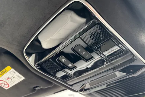 DT25YYW Land Rover Range Rover Sport 3.0 D350 MHEV Autobiography SUV 5dr Diesel Auto 4WD Euro 6 (s/s) (350 ps) Thumbnail #25