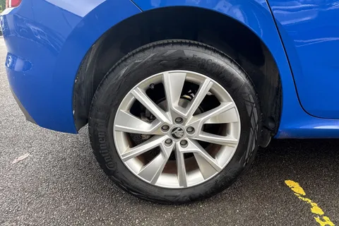 OW22EXL Škoda Kamiq 1.0 TSI SE DSG Euro 6 (s/s) 5dr Thumbnail #7