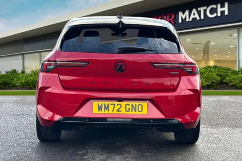 WM72GNO Vauxhall Astra 1.6 12.4kWh GS Line Auto Euro 6 (s/s) 5dr Thumbnail #5