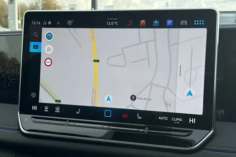 KT74RWF Volkswagen Tiguan 1.5 eTSI 150 R-Line 5dr DSG **PANORAMIC ROOF, DRIVER ASSITANCE PACK** Thumbnail #18