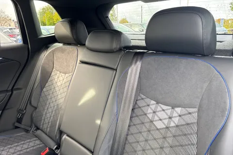 KT74RWF Volkswagen Tiguan 1.5 eTSI 150 R-Line 5dr DSG **PANORAMIC ROOF, DRIVER ASSITANCE PACK** Thumbnail #20