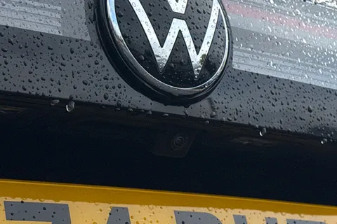 KT74RWF Volkswagen Tiguan 1.5 eTSI 150 R-Line 5dr DSG **PANORAMIC ROOF, DRIVER ASSITANCE PACK** Thumbnail #27