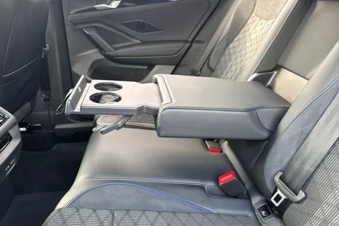 KT74RWF Volkswagen Tiguan 1.5 eTSI 150 R-Line 5dr DSG **PANORAMIC ROOF, DRIVER ASSITANCE PACK** Thumbnail #32