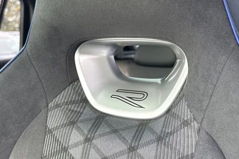 KT74RWF Volkswagen Tiguan 1.5 eTSI 150 R-Line 5dr DSG **PANORAMIC ROOF, DRIVER ASSITANCE PACK** Thumbnail #36