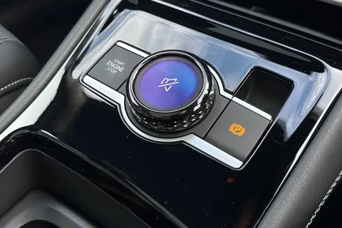 KT74RWF Volkswagen Tiguan 1.5 eTSI 150 R-Line 5dr DSG **PANORAMIC ROOF, DRIVER ASSITANCE PACK** Thumbnail #41