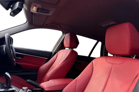 16 of 67 for BMW 3 Series 2.0 320d Sport Touring Auto Euro 6 (s/s) 5dr