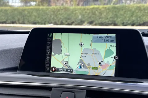 17 of 67 for BMW 3 Series 2.0 320d Sport Touring Auto Euro 6 (s/s) 5dr