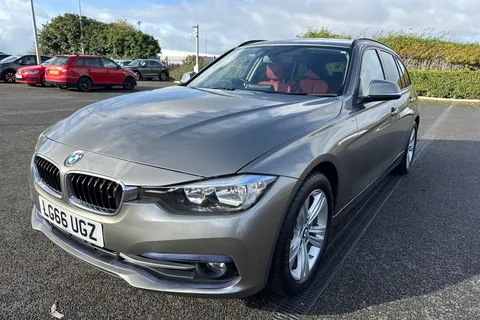 27 of 67 for BMW 3 Series 2.0 320d Sport Touring Auto Euro 6 (s/s) 5dr