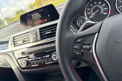 38 of 67 for BMW 3 Series 2.0 320d Sport Touring Auto Euro 6 (s/s) 5dr