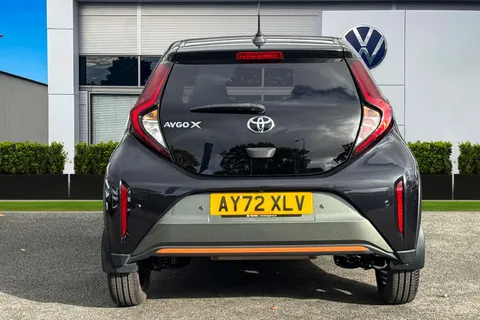 AY72XLV Toyota Aygo X 1.0 VVT-i Limited Edition (Canvas Roof) Euro 6 (s/s) 5dr Thumbnail #4