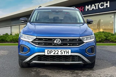 6 of 65 for VOLKSWAGEN T-ROC 1.0 TSI Life 5dr