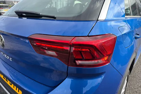 8 of 65 for VOLKSWAGEN T-ROC 1.0 TSI Life 5dr