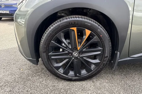 AY72XLV Toyota Aygo X 1.0 VVT-i Limited Edition (Canvas Roof) Euro 6 (s/s) 5dr Thumbnail #13