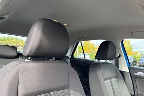 24 of 65 for VOLKSWAGEN T-ROC 1.0 TSI Life 5dr