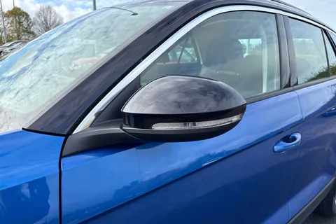 29 of 65 for VOLKSWAGEN T-ROC 1.0 TSI Life 5dr