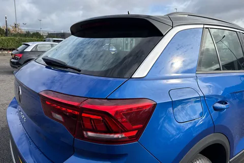 32 of 65 for VOLKSWAGEN T-ROC 1.0 TSI Life 5dr