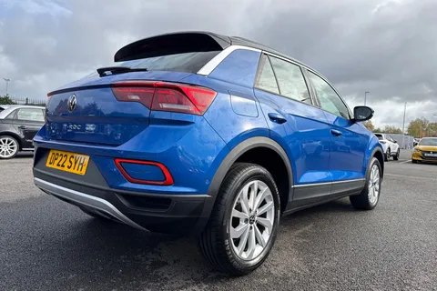 34 of 65 for VOLKSWAGEN T-ROC 1.0 TSI Life 5dr