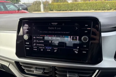 45 of 65 for VOLKSWAGEN T-ROC 1.0 TSI Life 5dr