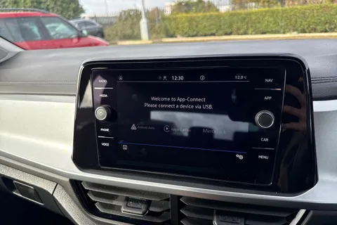 49 of 65 for VOLKSWAGEN T-ROC 1.0 TSI Life 5dr